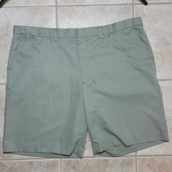 Arnold Palmer Shorts - Picture 1 of 5